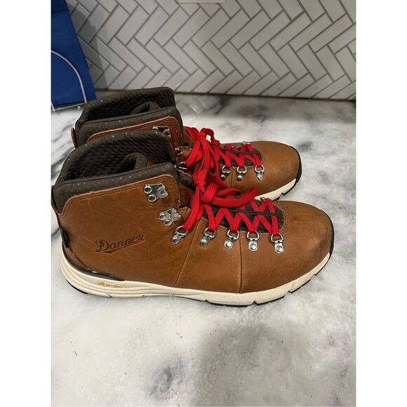 Hotel Kalinga Eco Friendly Hiking Boots Hotel Kalinga Hunter Green